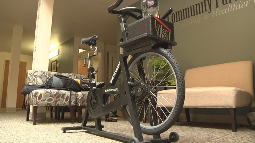 Activate Buffalo County Awarding Bike Blender to Kenwood Elementary
