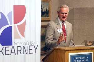 Lt. Governor Mike Foley addresses Team Kearney at celebration dinner in August 2016.